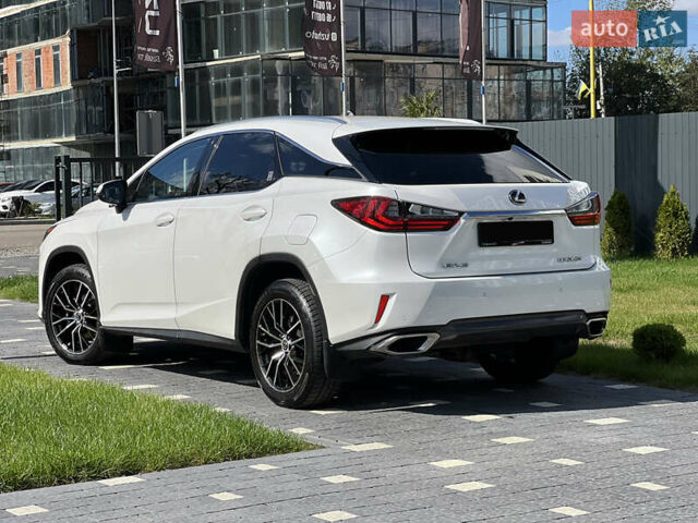 Білий Лексус РХ, об'ємом двигуна 2 л та пробігом 124 тис. км за 33900 $, фото 16 на Automoto.ua
