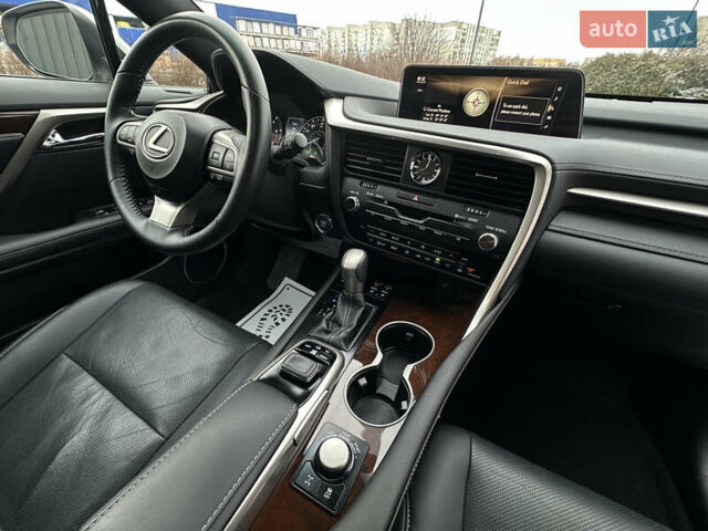Белый Лексус РХ, объемом двигателя 3.5 л и пробегом 143 тыс. км за 33500 $, фото 157 на Automoto.ua