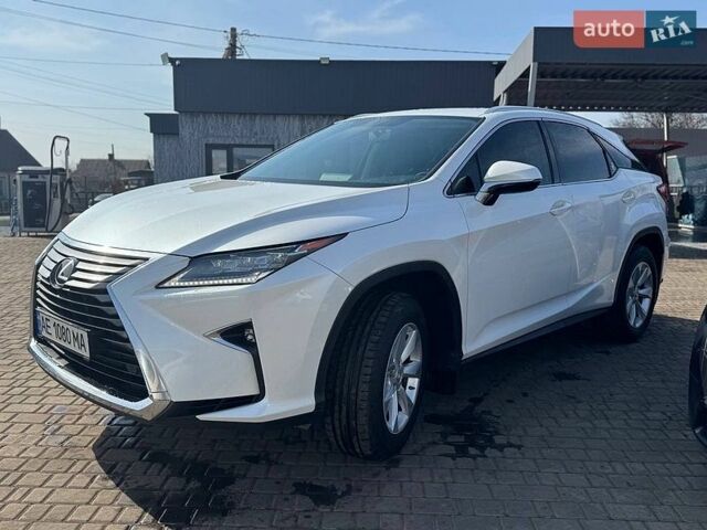Білий Лексус РХ, об'ємом двигуна 2 л та пробігом 130 тис. км за 27500 $, фото 1 на Automoto.ua