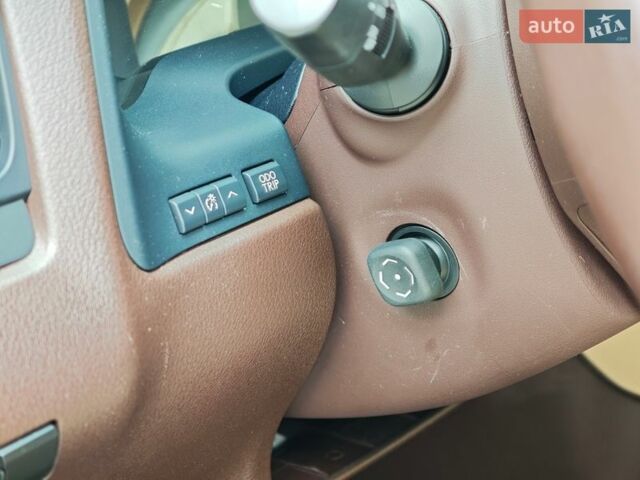 Білий Лексус РХ, об'ємом двигуна 3.46 л та пробігом 71 тис. км за 32000 $, фото 38 на Automoto.ua