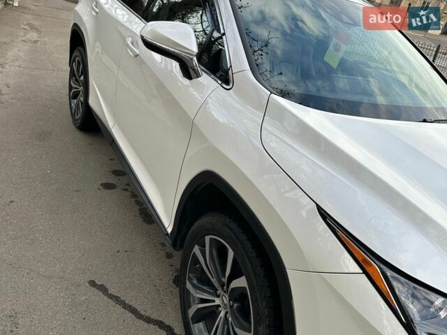Білий Лексус РХ, об'ємом двигуна 3.46 л та пробігом 109 тис. км за 34800 $, фото 3 на Automoto.ua
