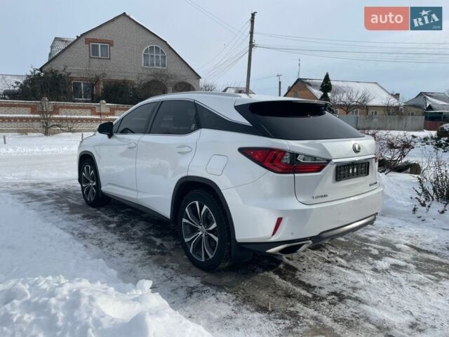 Белый Лексус РХ, объемом двигателя 2 л и пробегом 147 тыс. км за 27700 $, фото 8 на Automoto.ua