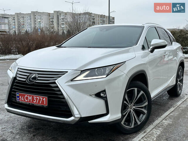 Белый Лексус РХ, объемом двигателя 3.5 л и пробегом 143 тыс. км за 33500 $, фото 3 на Automoto.ua