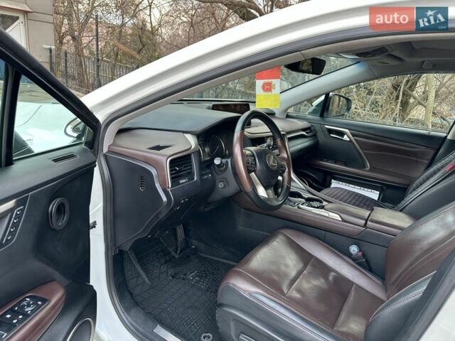 Білий Лексус РХ, об'ємом двигуна 3.46 л та пробігом 109 тис. км за 34800 $, фото 6 на Automoto.ua