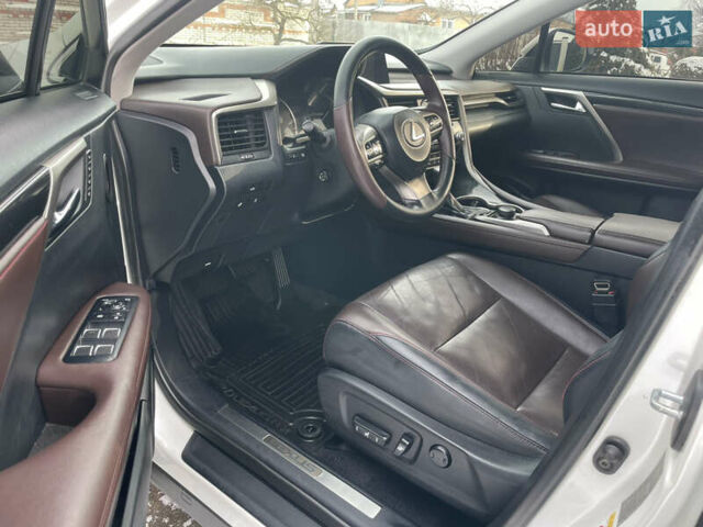 Білий Лексус РХ, об'ємом двигуна 2 л та пробігом 147 тис. км за 27700 $, фото 22 на Automoto.ua