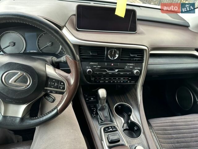 Білий Лексус РХ, об'ємом двигуна 3.46 л та пробігом 109 тис. км за 34800 $, фото 11 на Automoto.ua