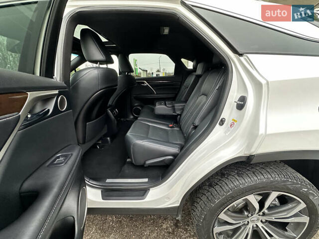 Белый Лексус РХ, объемом двигателя 3.5 л и пробегом 143 тыс. км за 33500 $, фото 117 на Automoto.ua