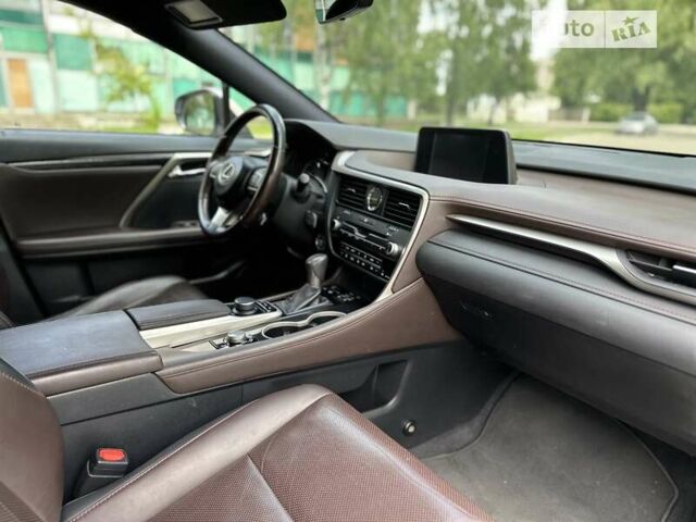 Белый Лексус РХ, объемом двигателя 2 л и пробегом 186 тыс. км за 27300 $, фото 28 на Automoto.ua