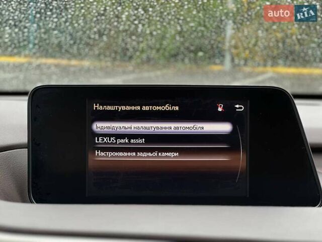 Белый Лексус РХ, объемом двигателя 2 л и пробегом 121 тыс. км за 34999 $, фото 63 на Automoto.ua