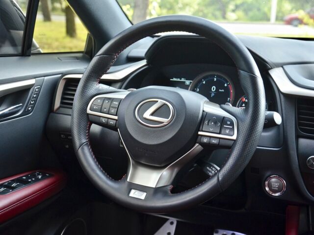 Білий Лексус РХ, об'ємом двигуна 2 л та пробігом 30 тис. км за 51500 $, фото 46 на Automoto.ua