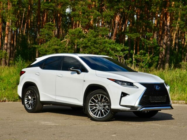 Білий Лексус РХ, об'ємом двигуна 2 л та пробігом 30 тис. км за 51500 $, фото 6 на Automoto.ua