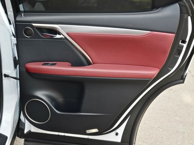 Білий Лексус РХ, об'ємом двигуна 2 л та пробігом 30 тис. км за 51500 $, фото 34 на Automoto.ua