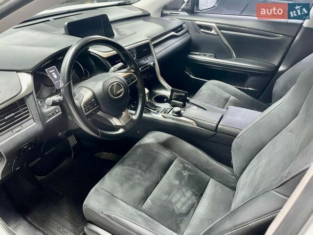 Белый Лексус РХ, объемом двигателя 2 л и пробегом 70 тыс. км за 28500 $, фото 25 на Automoto.ua