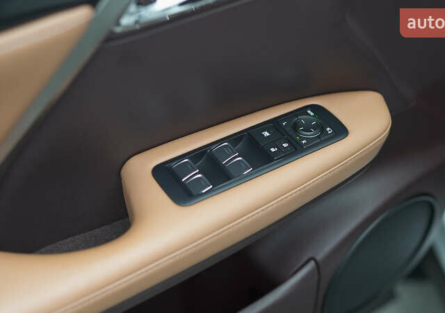 Белый Лексус РХ, объемом двигателя 2 л и пробегом 122 тыс. км за 31403 $, фото 14 на Automoto.ua