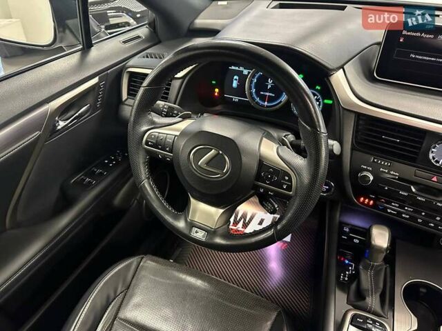Лексус РХ 2017 у Києві на Automoto.ua Білий Лексус РХ, об'ємом двигуна 3.46 л та пробігом 128 тис. км за 33900 $, фото 21 на Automoto.ua