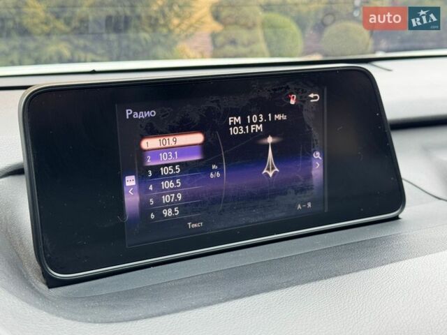 Білий Лексус РХ, об'ємом двигуна 3.46 л та пробігом 157 тис. км за 27950 $, фото 9 на Automoto.ua