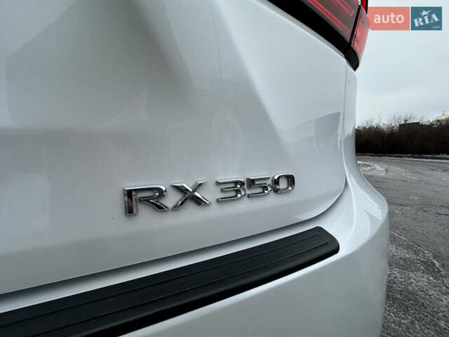 Белый Лексус РХ, объемом двигателя 3.5 л и пробегом 143 тыс. км за 33500 $, фото 84 на Automoto.ua