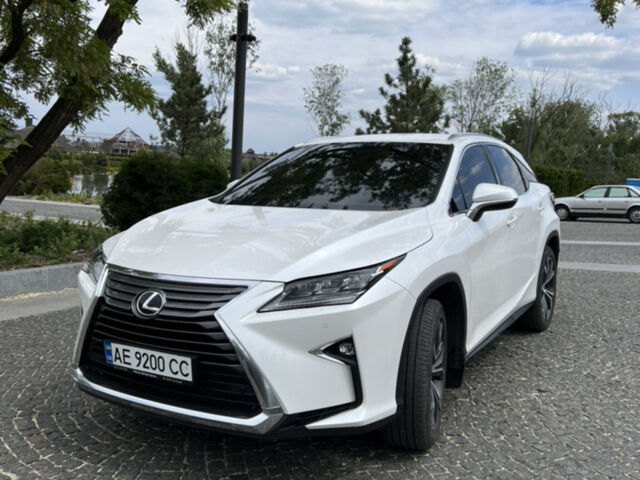 Білий Лексус РХ, об'ємом двигуна 2 л та пробігом 136 тис. км за 34500 $, фото 5 на Automoto.ua