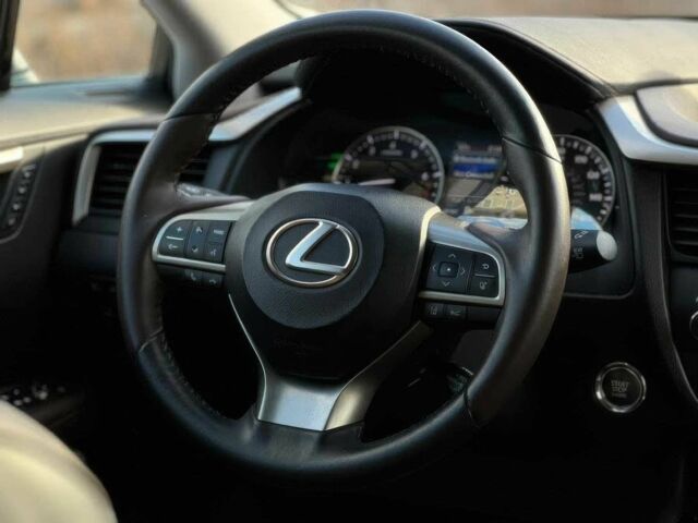 Белый Лексус РХ, объемом двигателя 3.5 л и пробегом 69 тыс. км за 13200 $, фото 14 на Automoto.ua