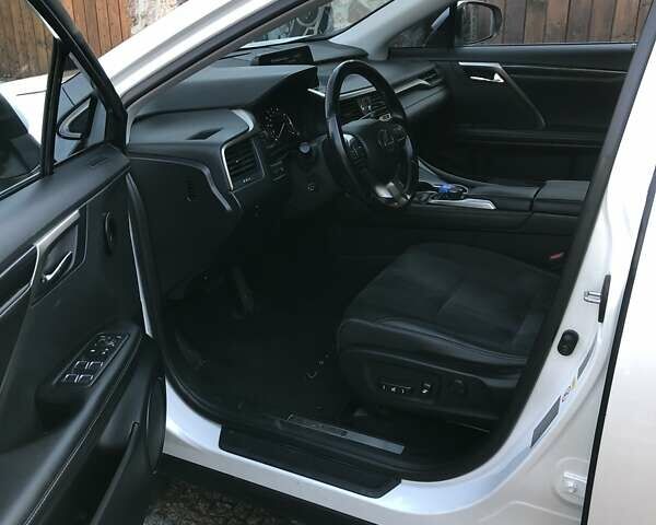 Белый Лексус РХ, объемом двигателя 2 л и пробегом 122 тыс. км за 27500 $, фото 7 на Automoto.ua