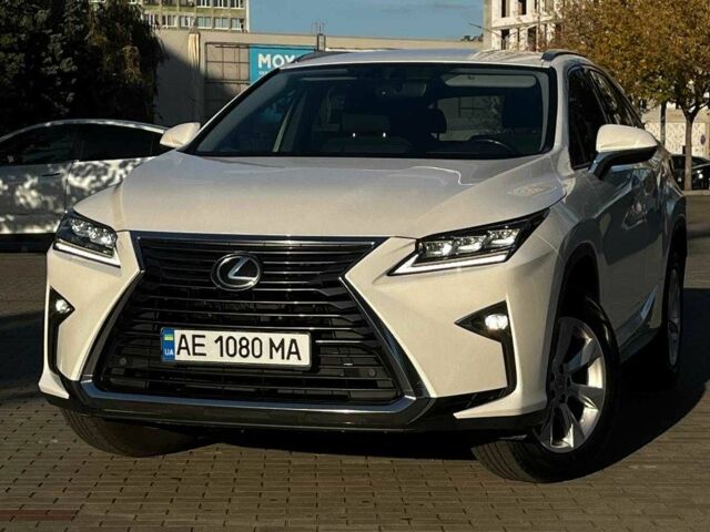 Білий Лексус РХ, об'ємом двигуна 2 л та пробігом 127 тис. км за 28500 $, фото 1 на Automoto.ua