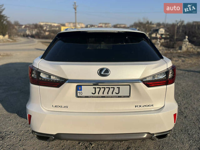 Білий Лексус РХ, об'ємом двигуна 2 л та пробігом 58 тис. км за 33800 $, фото 5 на Automoto.ua