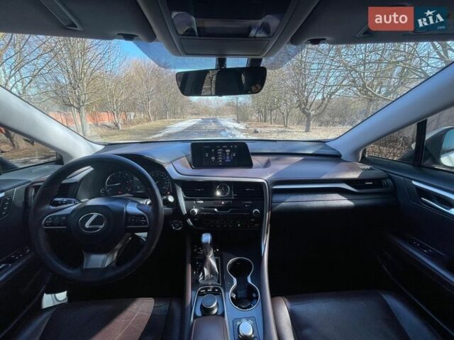 Белый Лексус РХ, объемом двигателя 2 л и пробегом 146 тыс. км за 27500 $, фото 20 на Automoto.ua