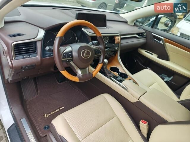 Білий Лексус РХ, об'ємом двигуна 3.46 л та пробігом 71 тис. км за 32000 $, фото 40 на Automoto.ua