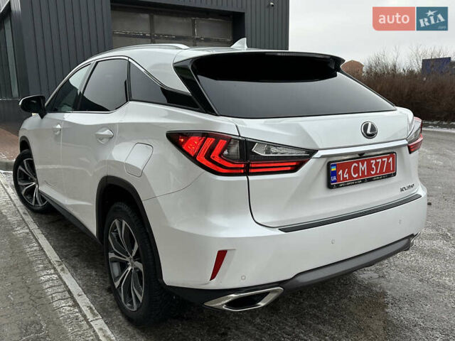 Белый Лексус РХ, объемом двигателя 3.5 л и пробегом 143 тыс. км за 33500 $, фото 49 на Automoto.ua