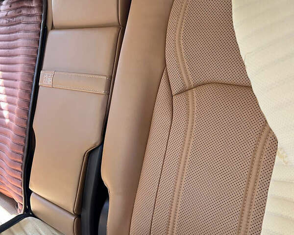 Белый Лексус РХ, объемом двигателя 2 л и пробегом 52 тыс. км за 34800 $, фото 16 на Automoto.ua
