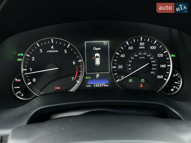 Белый Лексус РХ, объемом двигателя 3.5 л и пробегом 143 тыс. км за 33500 $, фото 114 на Automoto.ua