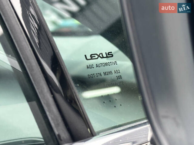 Белый Лексус РХ, объемом двигателя 3.5 л и пробегом 143 тыс. км за 33500 $, фото 89 на Automoto.ua