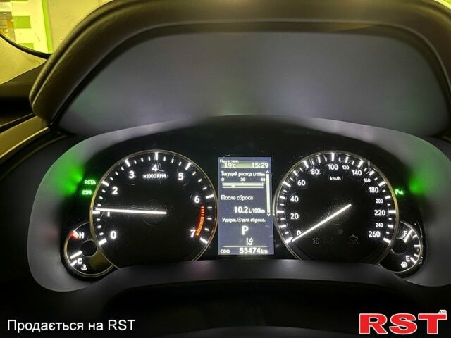 Белый Лексус РХ, объемом двигателя 35 л и пробегом 64 тыс. км за 33000 $, фото 4 на Automoto.ua