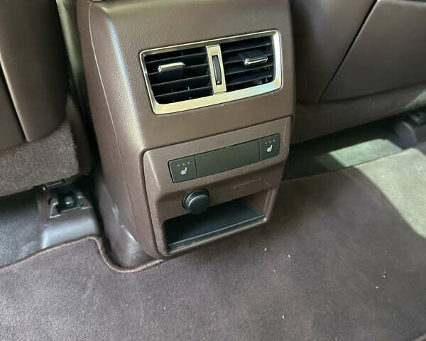 Белый Лексус РХ, объемом двигателя 2 л и пробегом 142 тыс. км за 31000 $, фото 23 на Automoto.ua