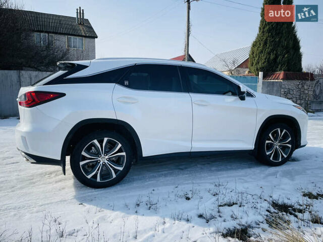 Белый Лексус РХ, объемом двигателя 2 л и пробегом 145 тыс. км за 28000 $, фото 4 на Automoto.ua