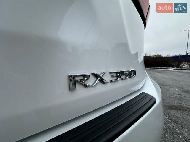 Белый Лексус РХ, объемом двигателя 3.5 л и пробегом 143 тыс. км за 33500 $, фото 83 на Automoto.ua