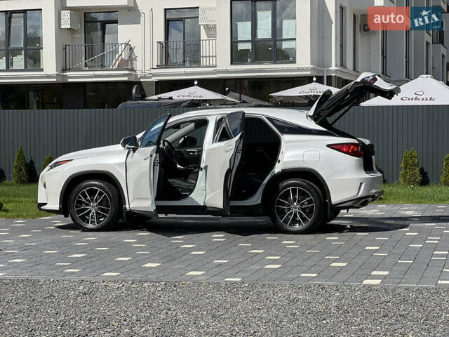 Білий Лексус РХ, об'ємом двигуна 2 л та пробігом 124 тис. км за 33900 $, фото 55 на Automoto.ua