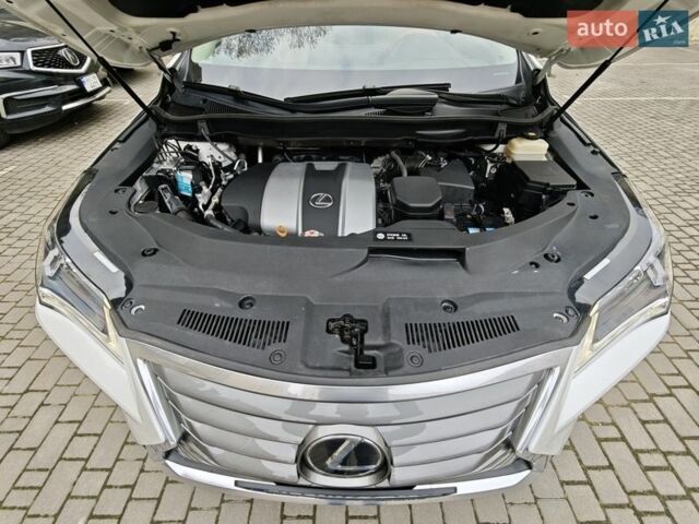 Білий Лексус РХ, об'ємом двигуна 3.46 л та пробігом 71 тис. км за 32000 $, фото 85 на Automoto.ua