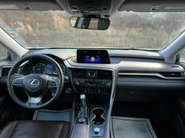 Белый Лексус РХ, объемом двигателя 3.5 л и пробегом 69 тыс. км за 13200 $, фото 6 на Automoto.ua