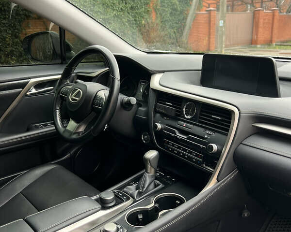 Белый Лексус РХ, объемом двигателя 2 л и пробегом 68 тыс. км за 29700 $, фото 9 на Automoto.ua