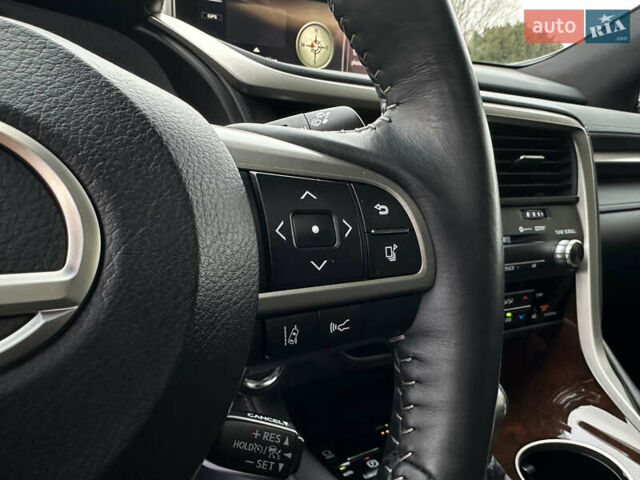 Белый Лексус РХ, объемом двигателя 3.5 л и пробегом 143 тыс. км за 33500 $, фото 110 на Automoto.ua