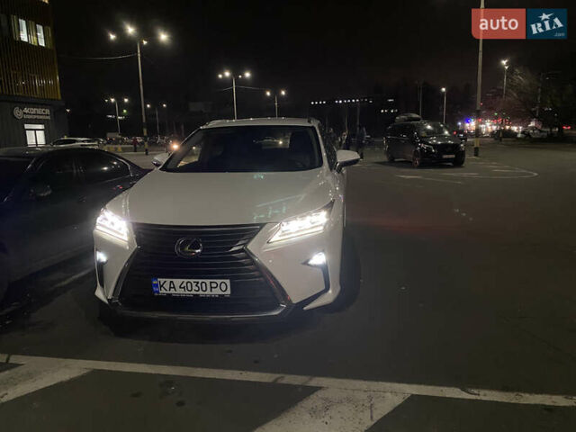 Білий Лексус РХ, об'ємом двигуна 2 л та пробігом 52 тис. км за 42500 $, фото 32 на Automoto.ua