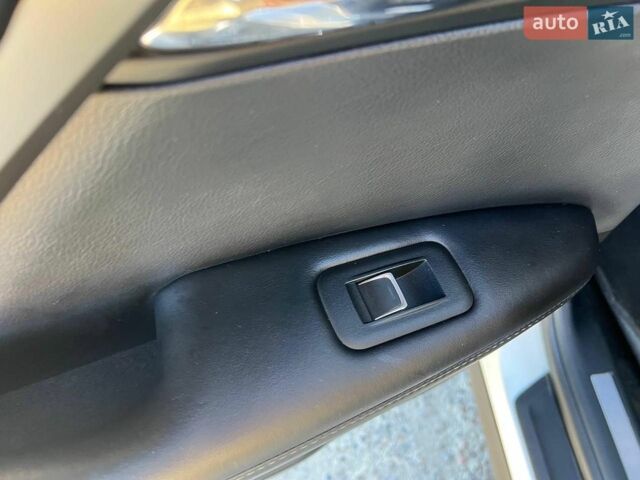 Білий Лексус РХ, об'ємом двигуна 3.5 л та пробігом 170 тис. км за 32490 $, фото 41 на Automoto.ua