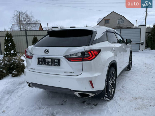 Белый Лексус РХ, объемом двигателя 2 л и пробегом 127 тыс. км за 28700 $, фото 9 на Automoto.ua
