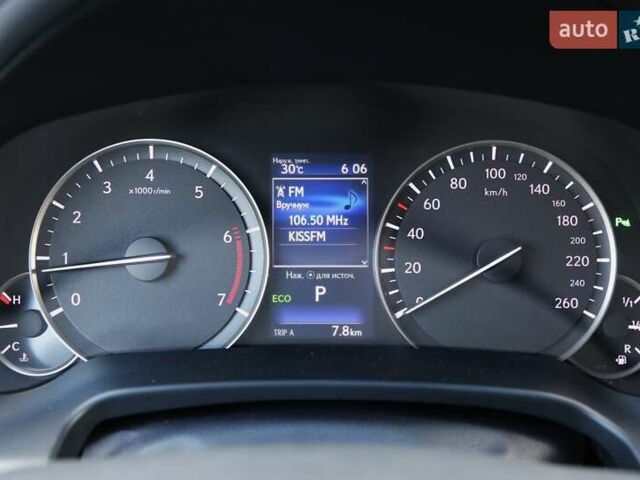 Білий Лексус РХ, об'ємом двигуна 2 л та пробігом 98 тис. км за 35000 $, фото 14 на Automoto.ua