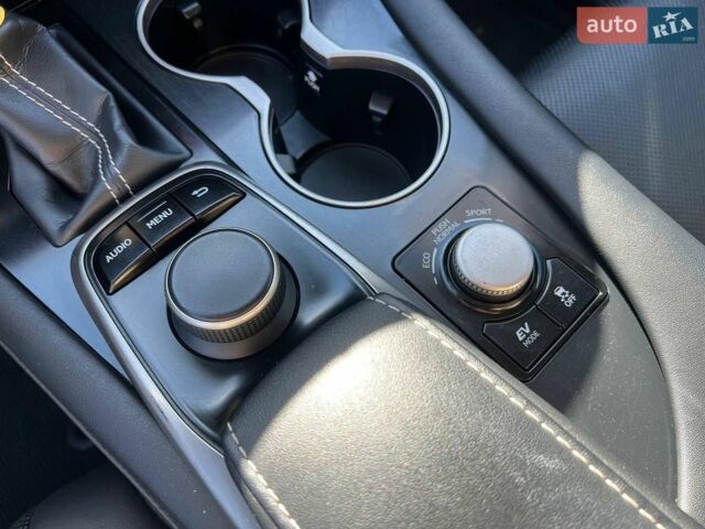 Білий Лексус РХ, об'ємом двигуна 3.5 л та пробігом 170 тис. км за 32490 $, фото 36 на Automoto.ua