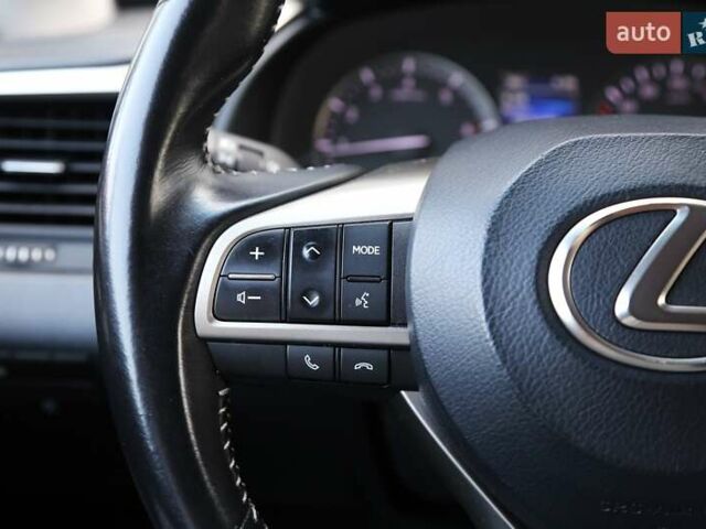 Білий Лексус РХ, об'ємом двигуна 2 л та пробігом 98 тис. км за 35000 $, фото 26 на Automoto.ua