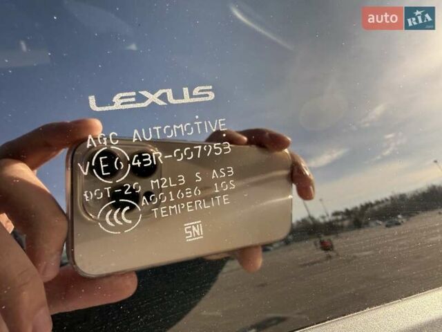 Белый Лексус РХ, объемом двигателя 2 л и пробегом 112 тыс. км за 44000 $, фото 29 на Automoto.ua