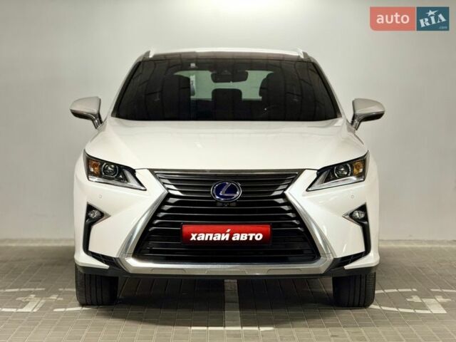 Белый Лексус РХ, объемом двигателя 3.46 л и пробегом 56 тыс. км за 32499 $, фото 8 на Automoto.ua