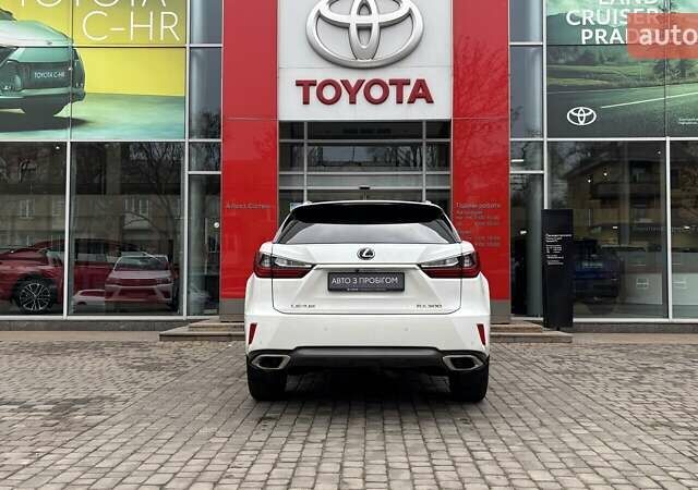 Білий Лексус РХ, об'ємом двигуна 2 л та пробігом 263 тис. км за 26000 $, фото 3 на Automoto.ua